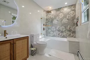 16 Valley Ln N, Woodmere, NY 11581 - Photo 23