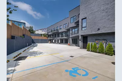 2131 Shore Boulevard #1-E, Astoria, NY 11105 - Photo 5