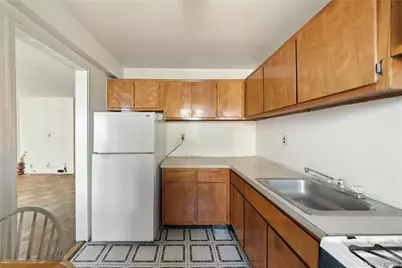 370 Westchester Avenue #2N, Port Chester, NY 10573 - Photo 3