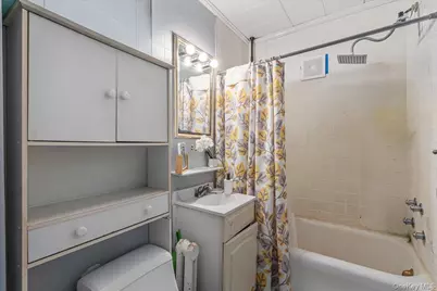 8913 213th Street, Queens Village, NY 11427 - Photo 17