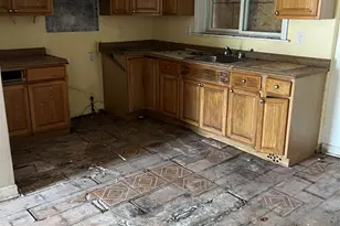 743 Hoffman Ave, Bellport, NY 11713 - Photo 7