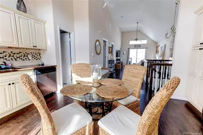 67 Vermont Street, Long Beach, NY 11561 - Photo 9