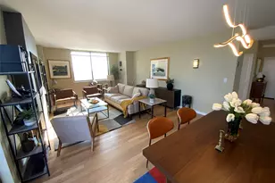 269-10 Grand Central Pkwy, Floral Park, NY 11005 - Photo 7