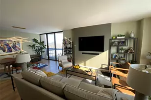 269-10 Grand Central Pkwy, Floral Park, NY 11005 - Photo 5