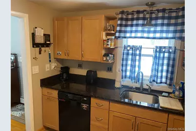 34 Ambassador Lane, Newburgh, NY 12550 - Photo 11