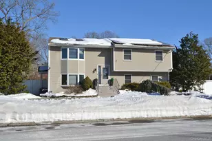 263 N Bicycle Path, Selden, NY 11784 - Photo 21