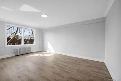 141-37 Union Turnpike #2-O, Flushing, NY 11367 - Photo 5