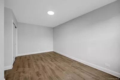 141-37 Union Turnpike #2-O, Flushing, NY 11367 - Photo 9