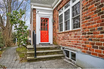 108 La Rue Drive, Huntington, NY 11743 - Photo 3