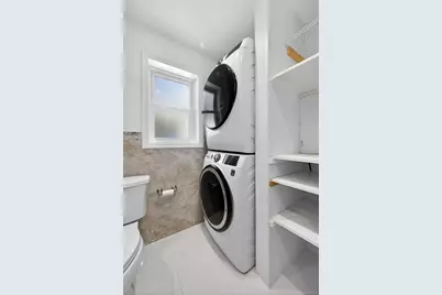 108 La Rue Drive, Huntington, NY 11743 - Photo 13