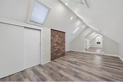 108 La Rue Drive, Huntington, NY 11743 - Photo 19