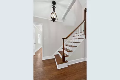 108 La Rue Drive, Huntington, NY 11743 - Photo 17