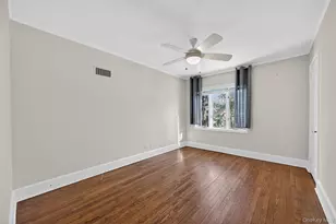 108 La Rue Dr, Huntington, NY 11743 - Photo 15