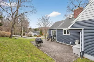 108 La Rue Dr, Huntington, NY 11743 - Photo 27