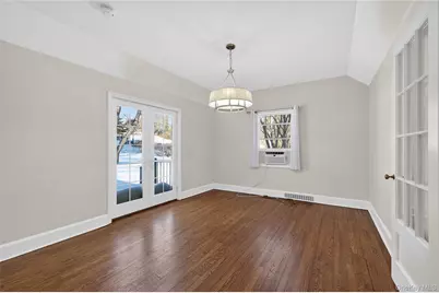 108 La Rue Drive, Huntington, NY 11743 - Photo 7