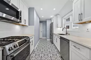 108 La Rue Dr, Huntington, NY 11743 - Photo 9