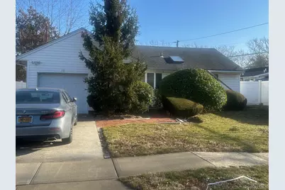 39 Laurel Hill Drive, Valley Stream, NY 11581 - Photo 1