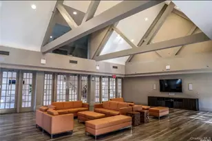 13-24 Robin Ln, Bayside, NY 11360 - Photo 23