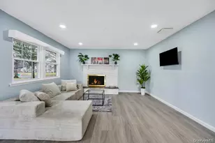 65 Federal Ln, Coram, NY 11727 - Photo 9