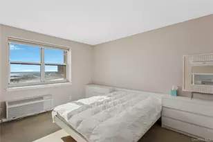 2 Richmond Rd, Long Beach, NY 11561 - Photo 17