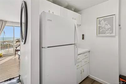 2 Richmond Road #3b, Long Beach, NY 11561 - Photo 11