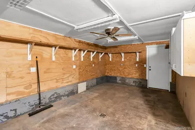 8 Ocean Avenue, Hampton Bays, NY 11946 - Photo 27