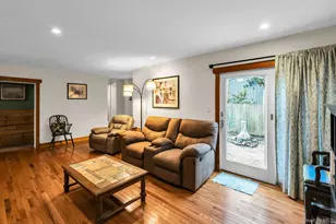 8 Ocean Ave, Hampton Bays, NY 11946 - Photo 13