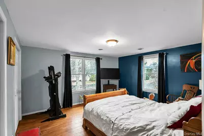 8 Ocean Avenue, Hampton Bays, NY 11946 - Photo 25