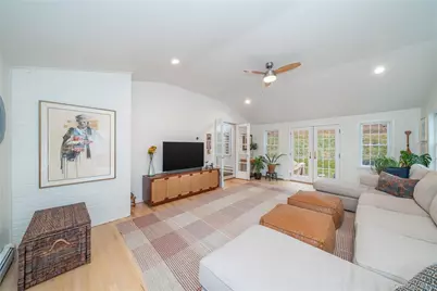 636 Quaker Road, Chappaqua, NY 10514 - Photo 11