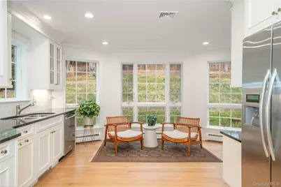 636 Quaker Road, Chappaqua, NY 10514 - Photo 9