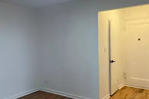 22-87 Mott Ave, Far Rockaway, NY 11691 - Photo 3