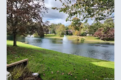 80 Northgate Circle, Melville, NY 11747 - Photo 19