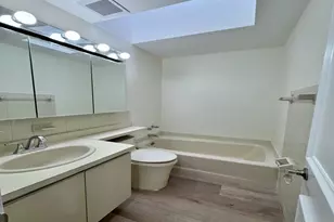 80 Northgate Cir, Melville, NY 11747 - Photo 7