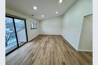 80 Northgate Circle, Melville, NY 11747 - Photo 5