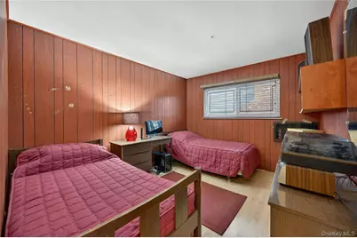 50 Netto Lane, Plainview, NY 11803 - Photo 17