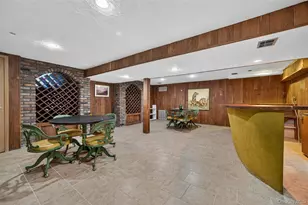 50 Netto Ln, Plainview, NY 11803 - Photo 13