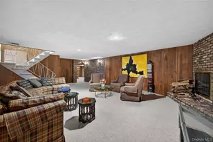 50 Netto Ln, Plainview, NY 11803 - Photo 11