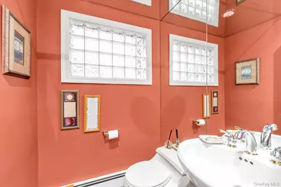 1055 Cedarhurst Street, Woodmere, NY 11581 - Photo 13