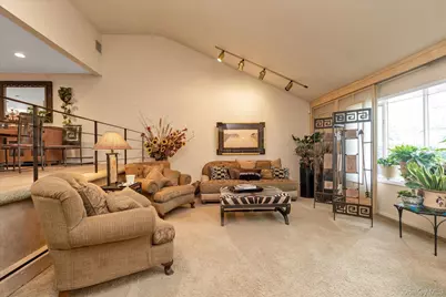 1055 Cedarhurst Street, Woodmere, NY 11581 - Photo 3