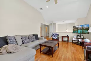 192 Robinson Ln, Wappingers Falls, NY 12590 - Photo 7