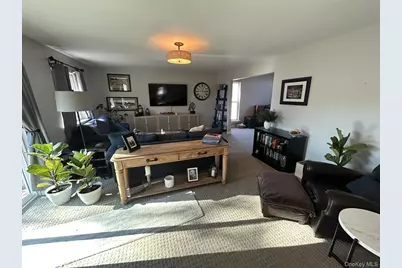 2 Daylilly Court, Middle Island, NY 11953 - Photo 9