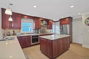 16 Herbert Ave, White Plains, NY 10606 - Photo 13