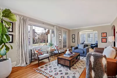 16 Herbert Avenue, White Plains, NY 10606 - Photo 3