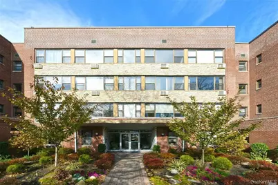 15 Hill Park Avenue #1-L, Great Neck, NY 11021 - Photo 23