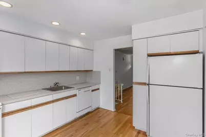 2493 Lloyd Court, North Bellmore, NY 11710 - Photo 7