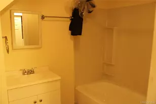 52 S Bridge St, Poughkeepsie, NY 12601 - Photo 13