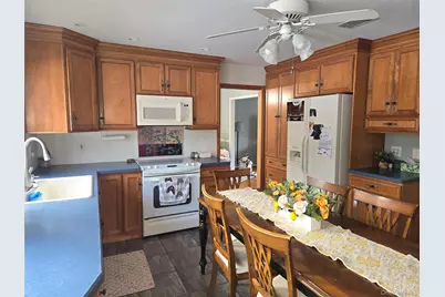 22 Rustic Road, Yaphank, NY 11980 - Photo 5