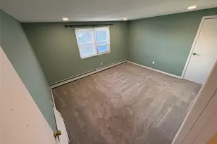 385 West Dr, Copiague, NY 11726 - Photo 3