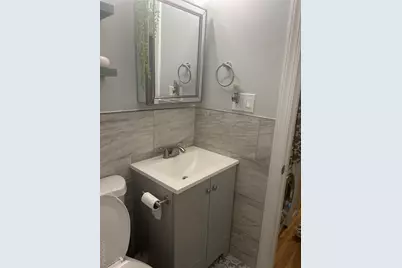 2453 Union Boulevard #Apt 21B, Islip, NY 11751 - Photo 11