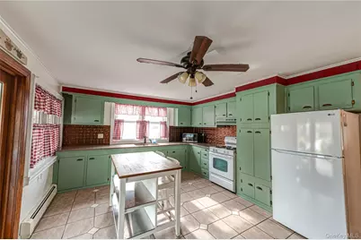 1451 Locust Avenue, Bohemia, NY 11716 - Photo 13